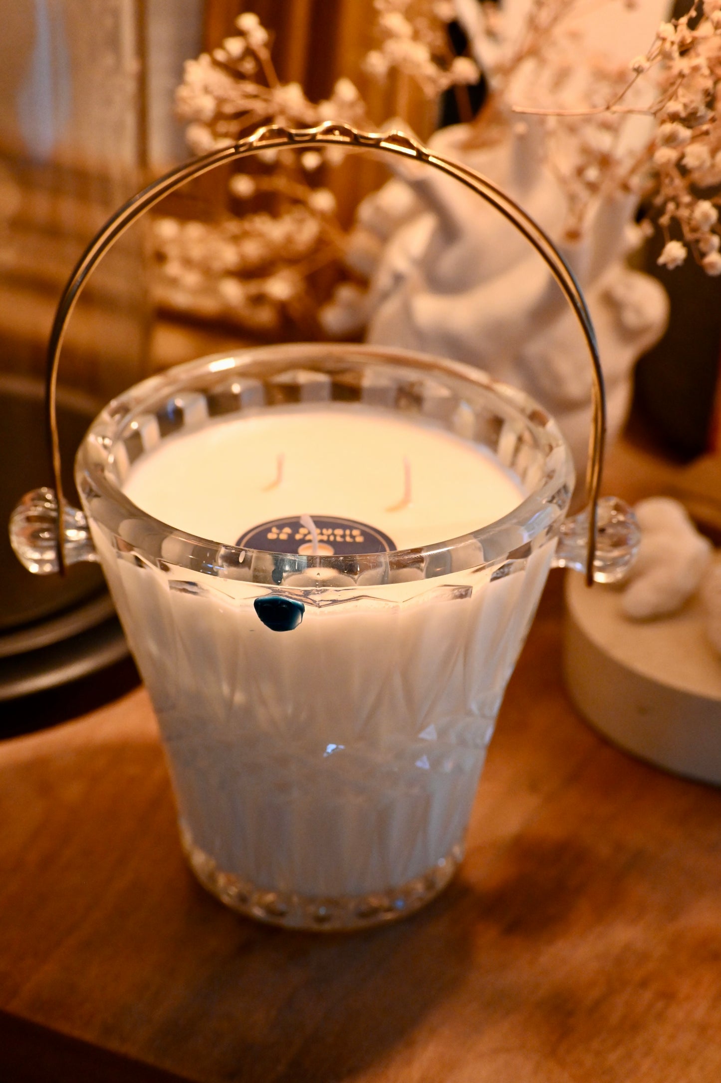 Seau à glace ciselé anse dorée