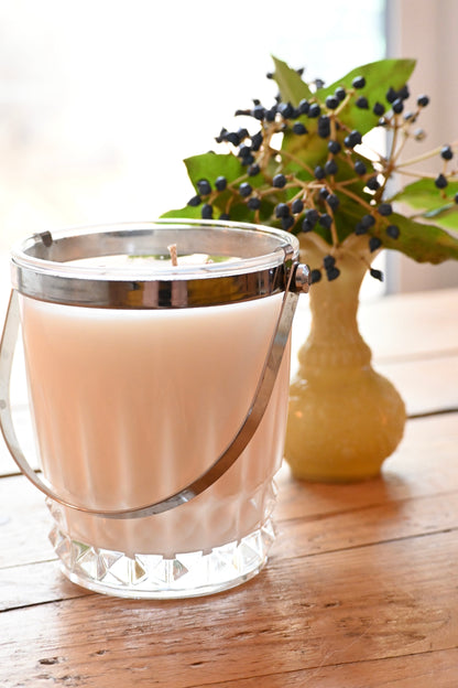 Seau à glace ciselé anse argentée