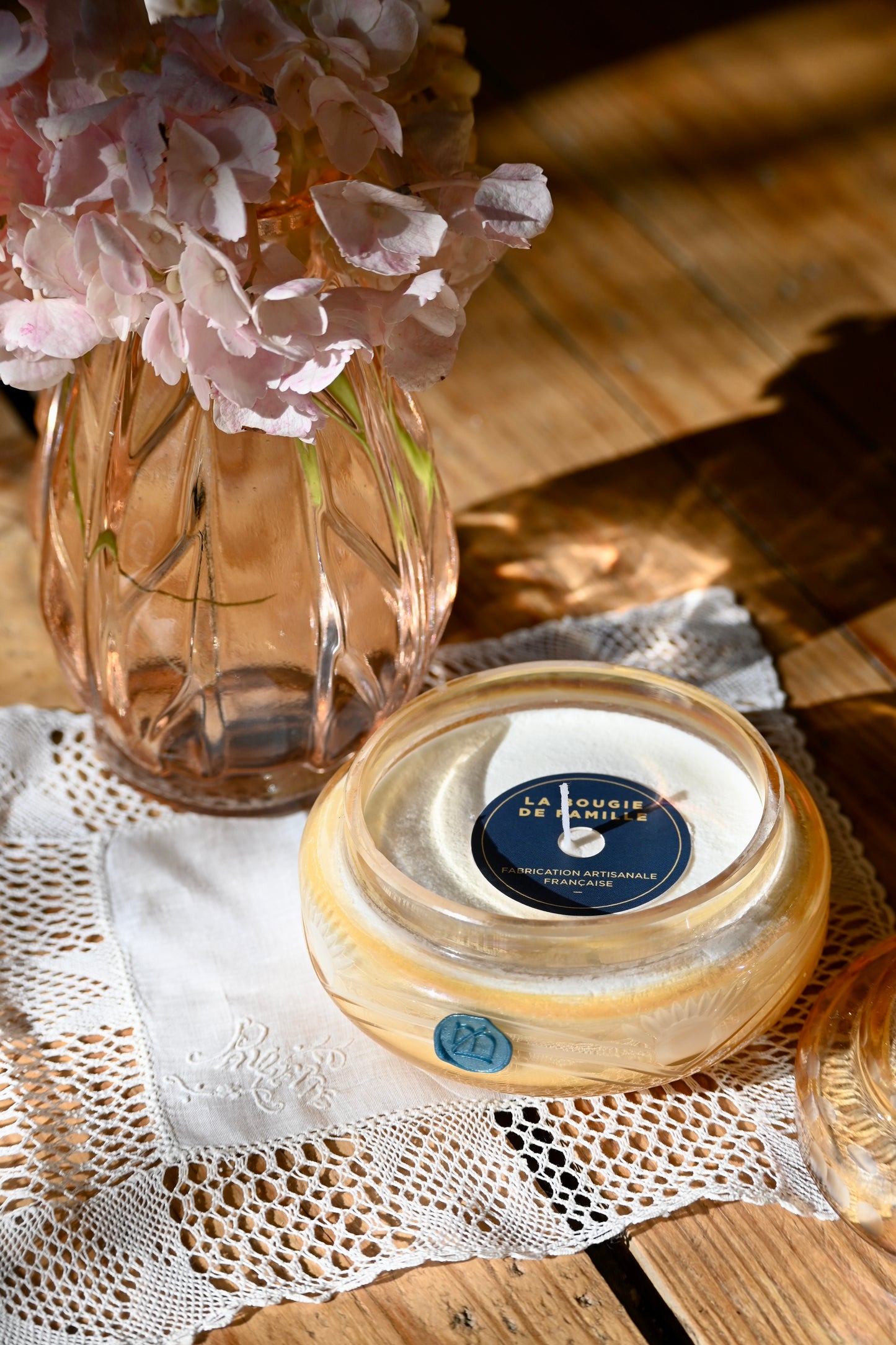 Petite boite en verre ciselé