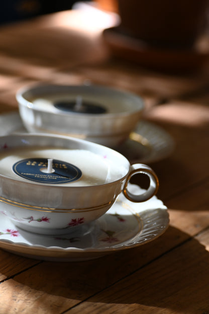 Tasse et coupelle petites fleurs