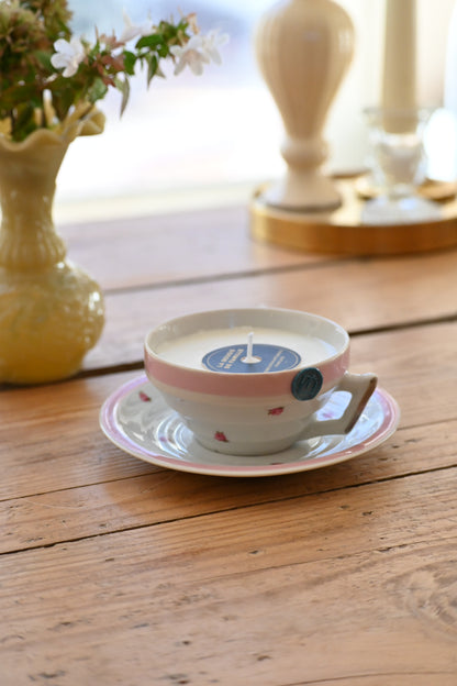 Tasse et coupelle fleurs et rose