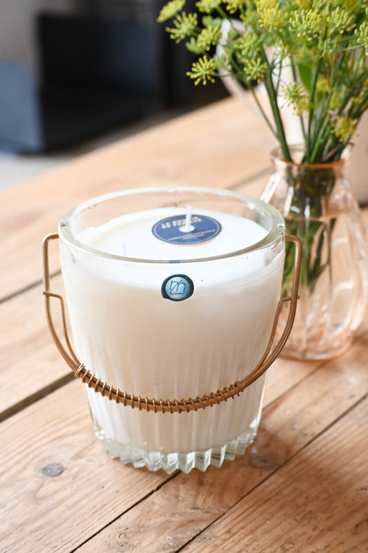 Seau à glace ciselé anse dorée