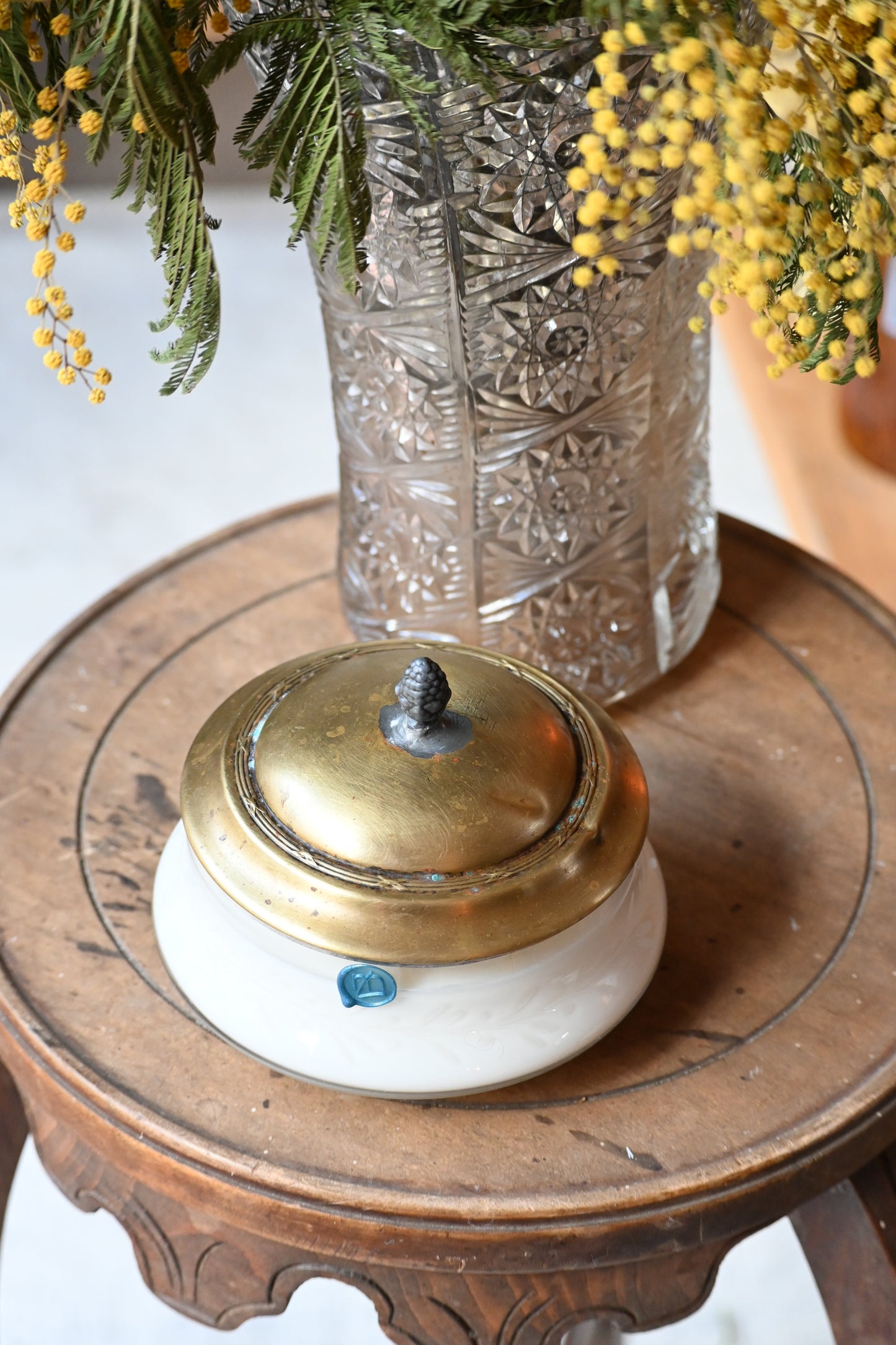 Boite en verre et laiton