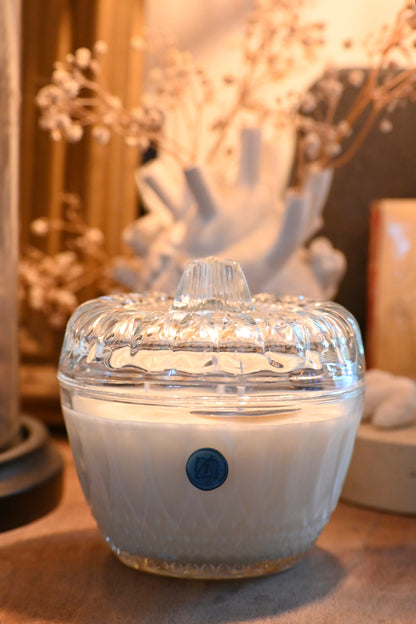 Boite en verre ciselée