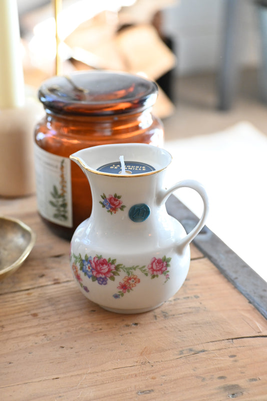 Pot à lait petites fleurs