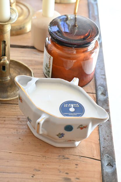 Saucier fleuri, vert et doré