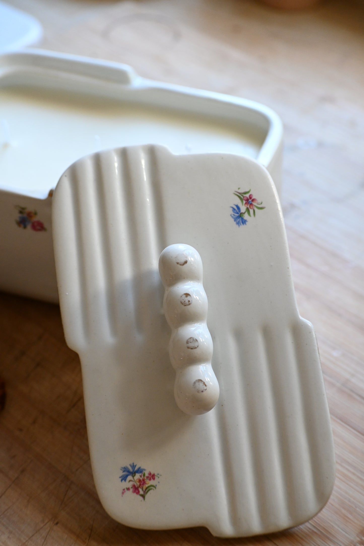 Boite à biscuit porcelaine