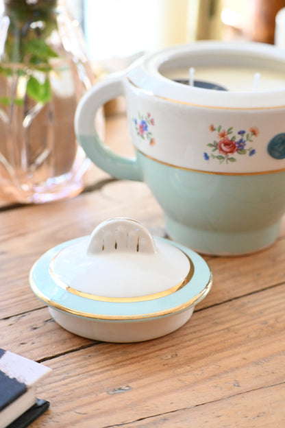 Sucrier turquoise et petites fleurs