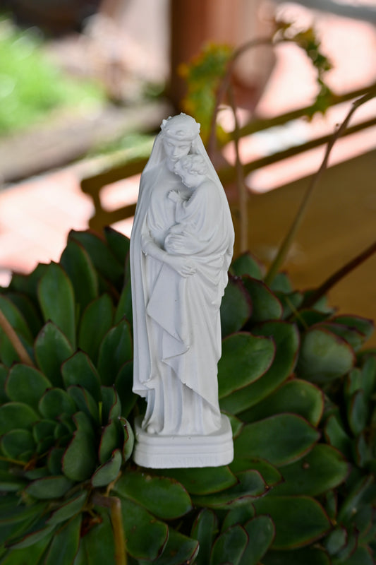 Vierge - moyen modèle
