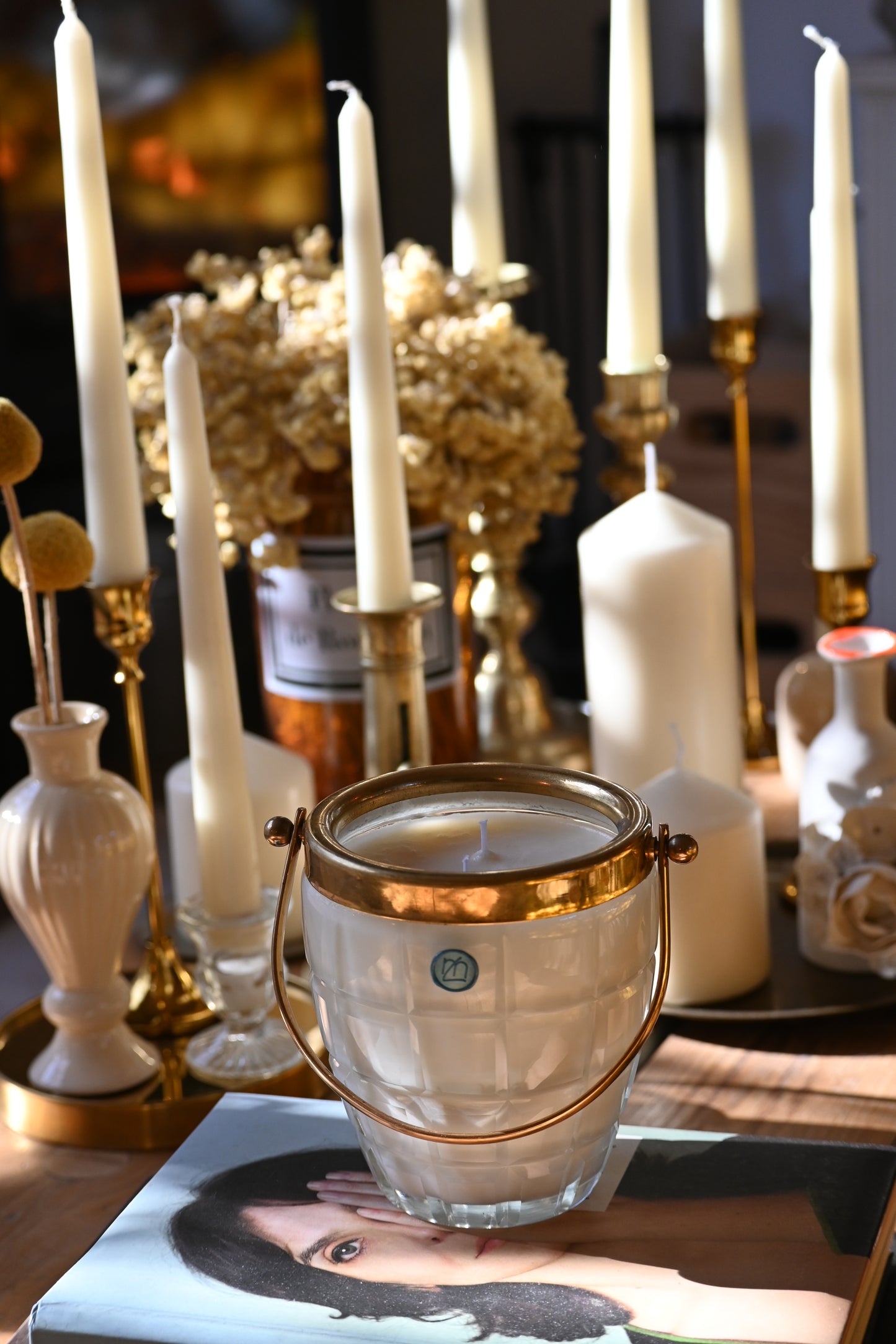 Seau à glace ciselé anse dorée