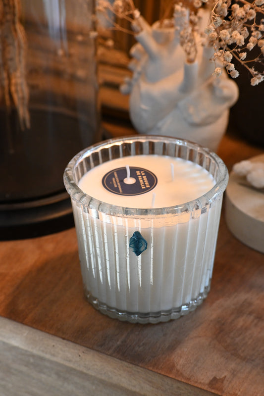 Coupe en verre ciselé