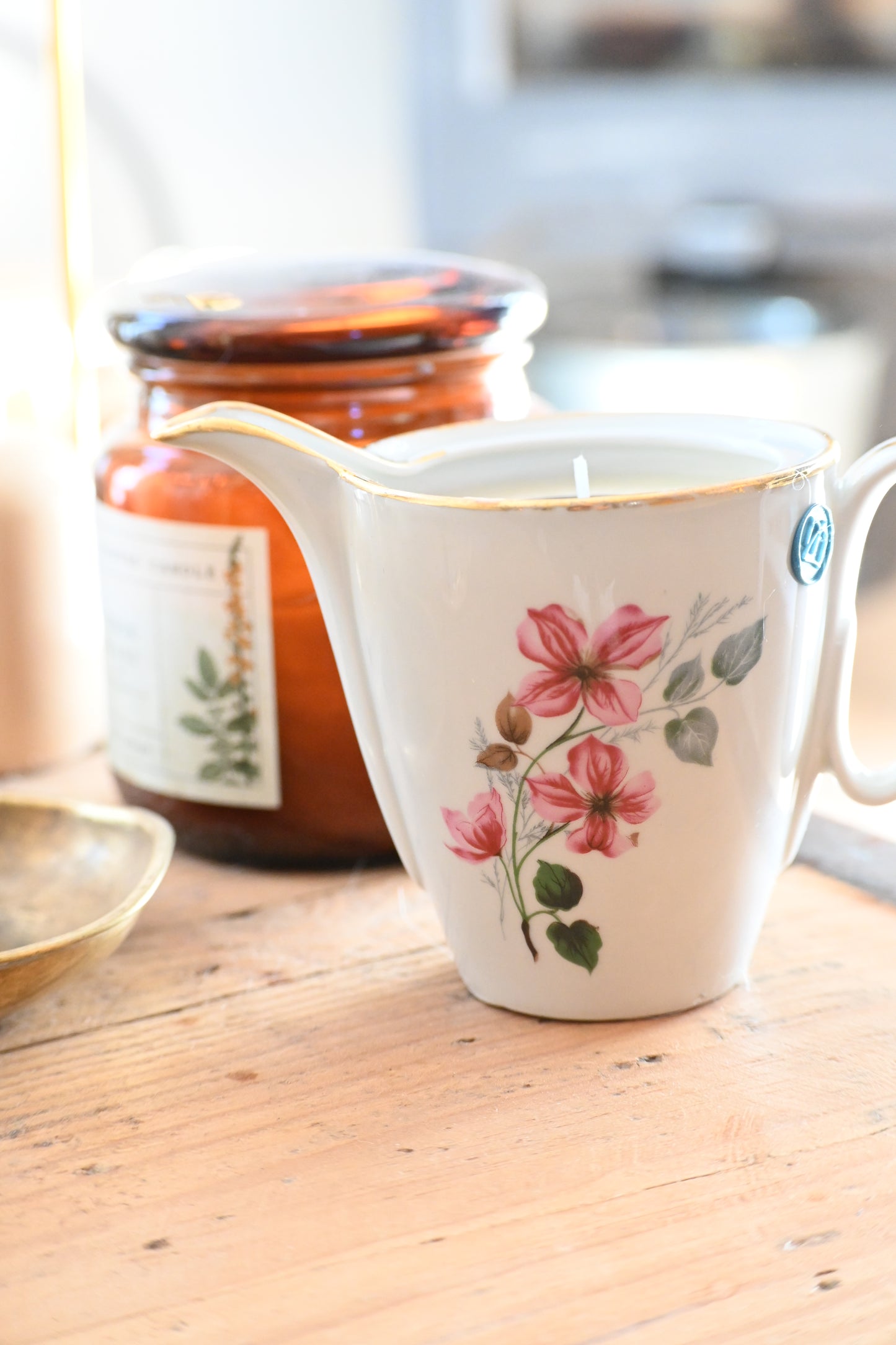 Pot à lait petites anémones