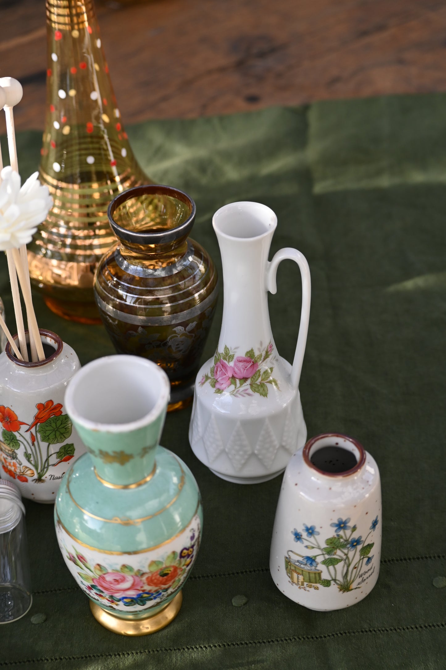 Soliflore porcelaine fleuri