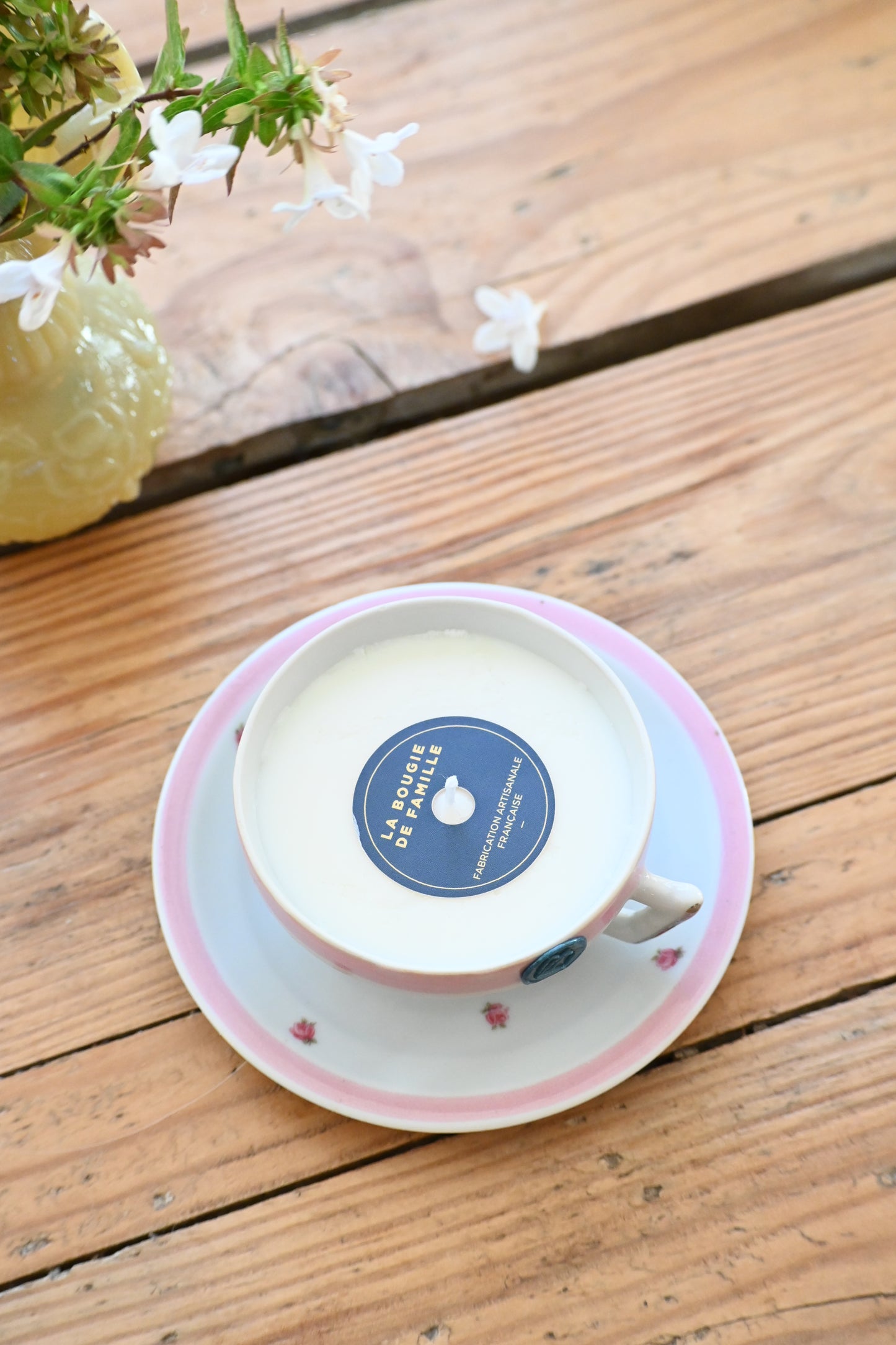 Tasse et coupelle fleurs et rose