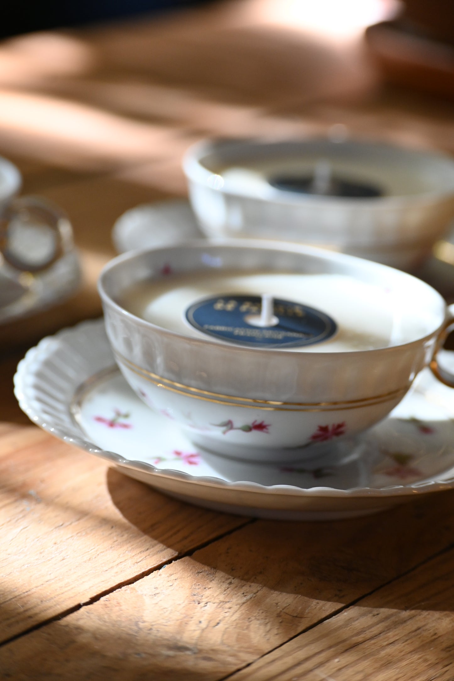 Tasse et coupelle petites fleurs