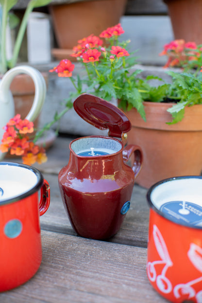 Pot à lait émaillé