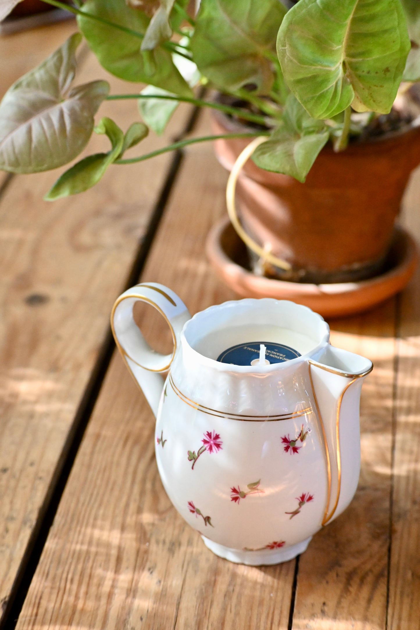 Pot à lait petites fleurs