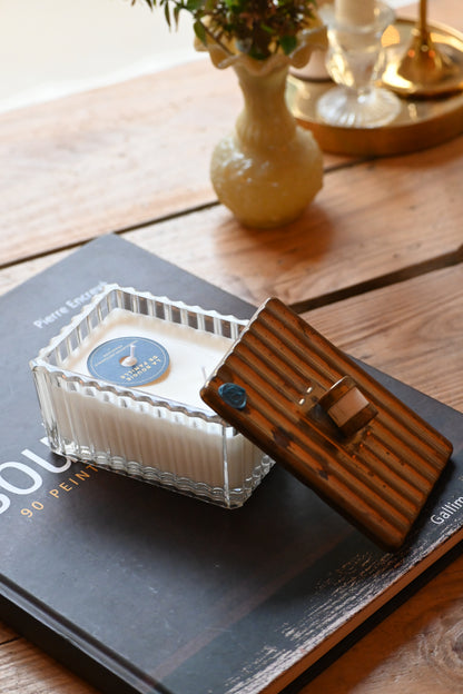 Boite en verre ciselé art déco