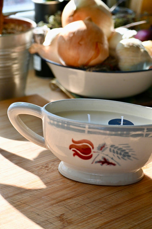 Saucier rose et bleu