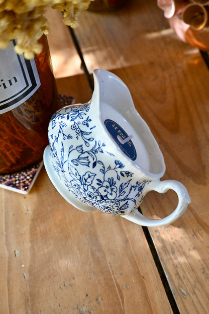 Pot à lait fleurs bleues