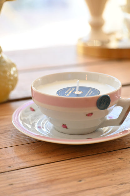 Tasse et coupelle fleurs et rose