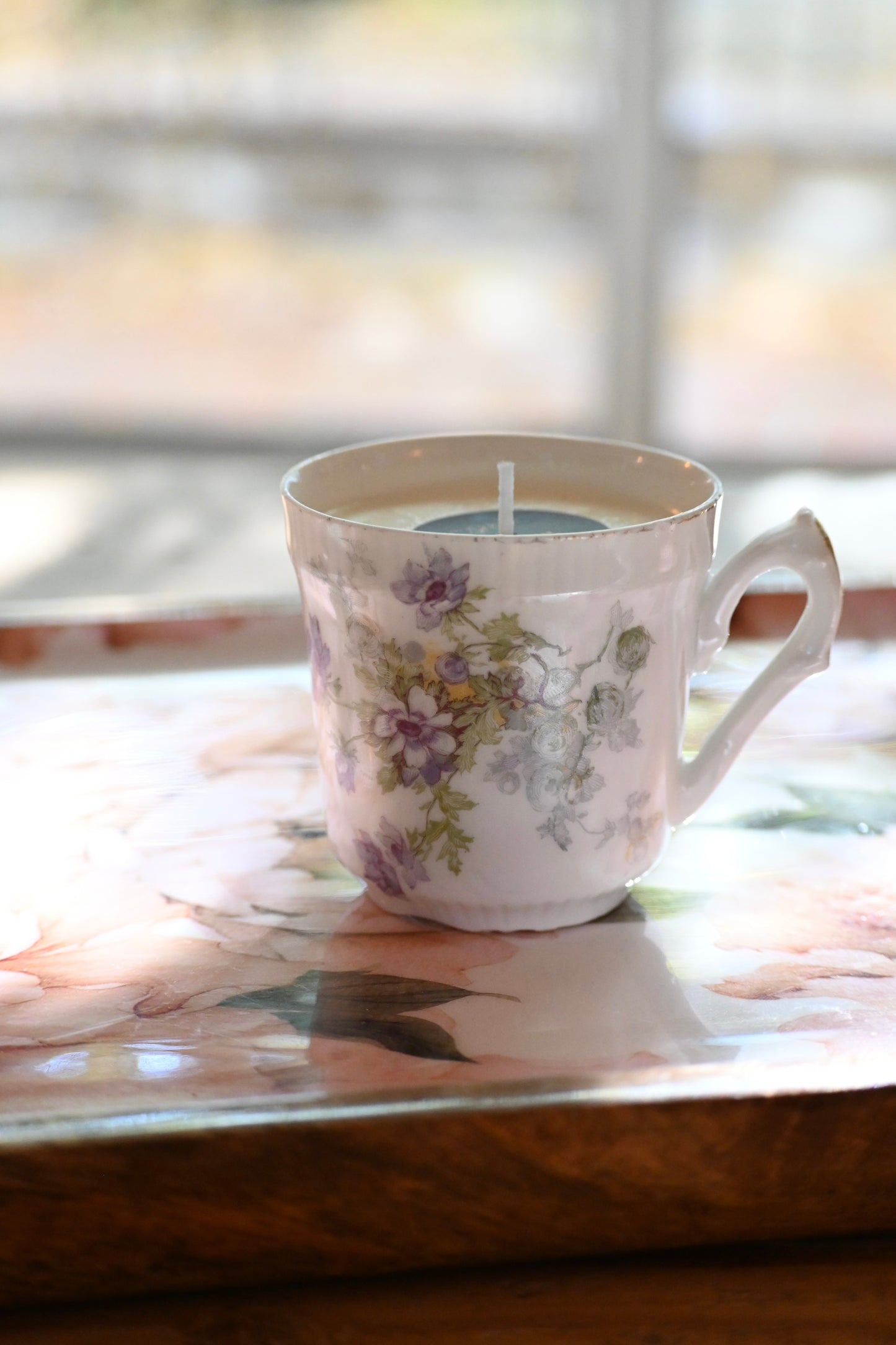 Tasse anémones parme