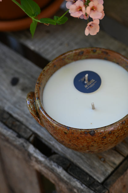 Petit pot en grès