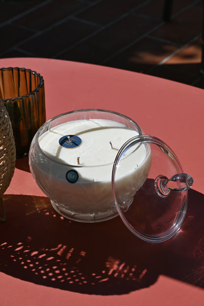 Bonbonnière en verre ciselé