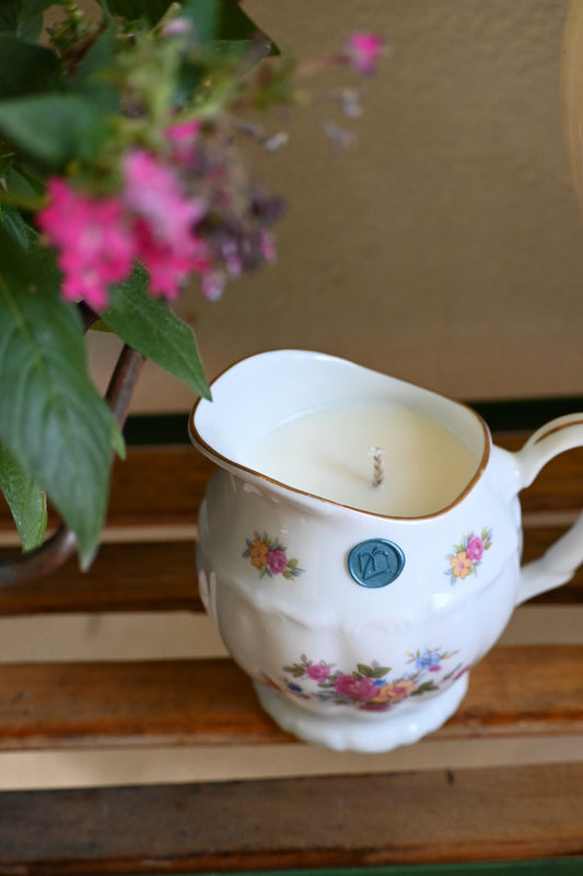 Pot à lait petites fleurs