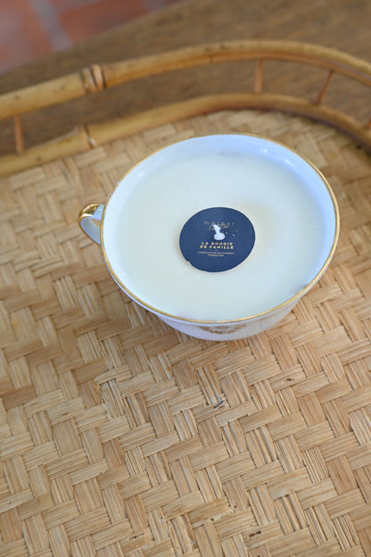 Tasse décor doré