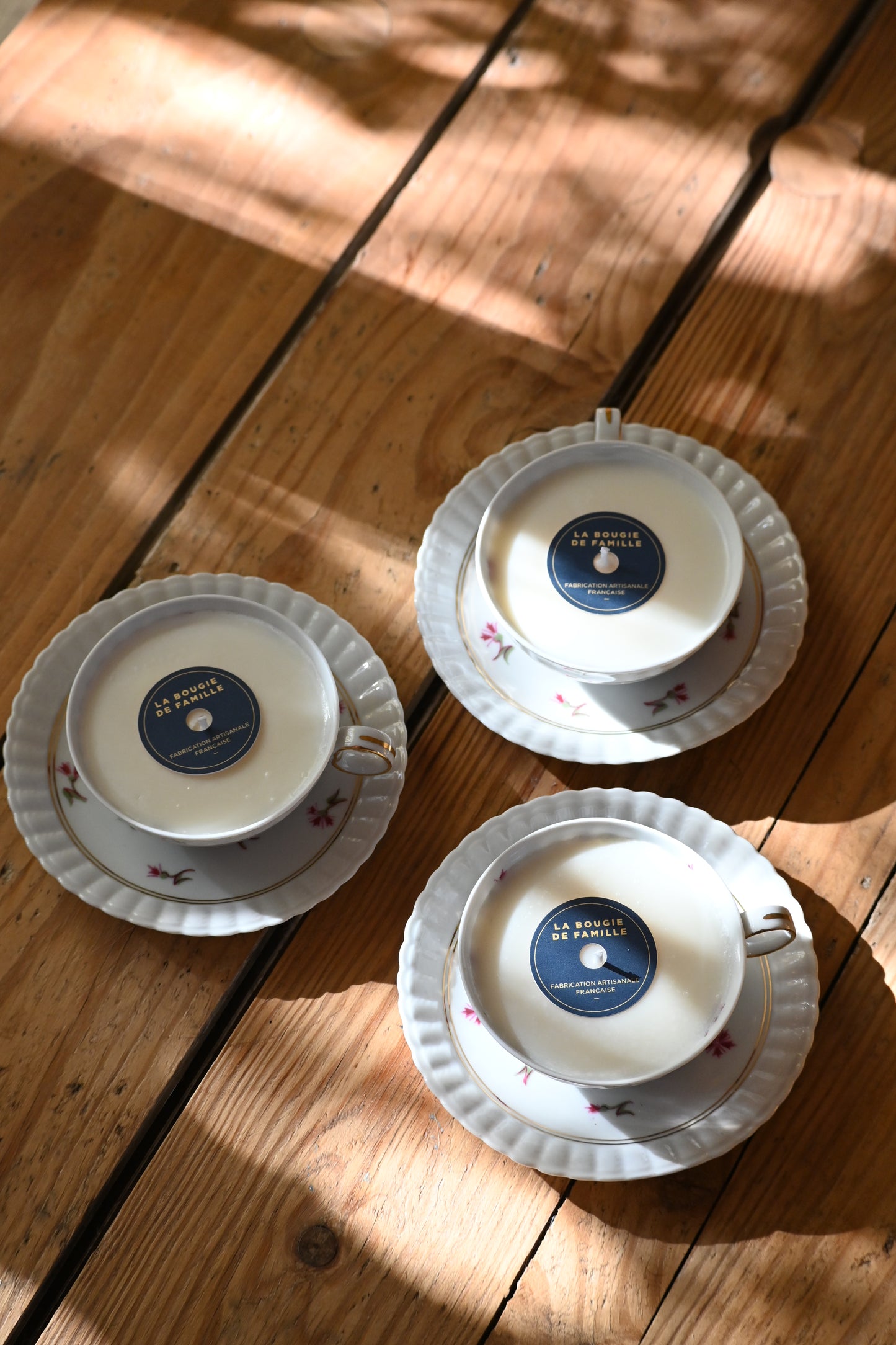 Tasse et coupelle petites fleurs