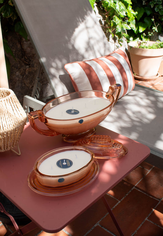 Boite en verre rose