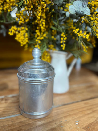 Pot vintage en aluminium